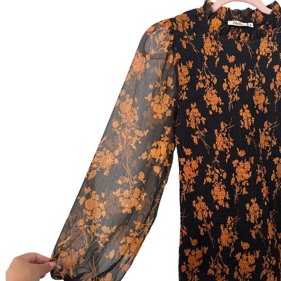 2BELLA Smocked Floral Mini Dress NWOT Sz Small - Picture 3 of 5